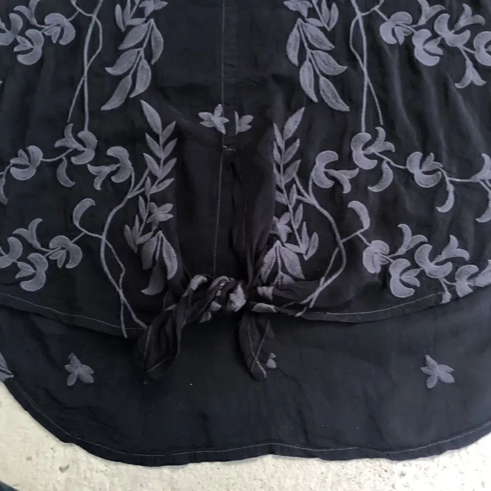 Johnny  Was  Embroidered blouse - Picture 4 of 6